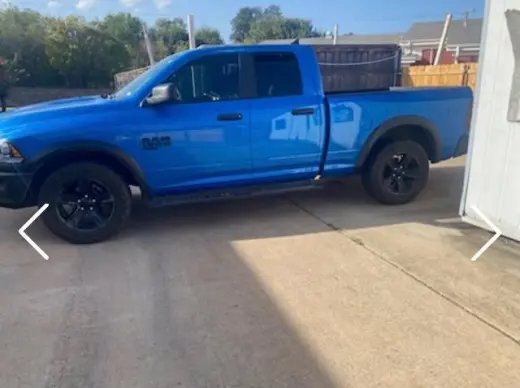 Ram 1500 Classic 2023 4x2 SLT 4 puertas Quad Cab Pickup 6.3 ft. SB
