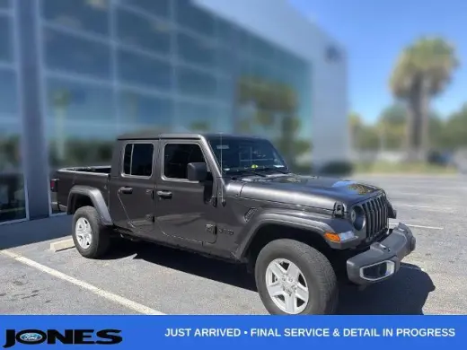 Jeep Gladiator 2023 4x4 Sport 4dr Crew Cab 5.0 ft. SB