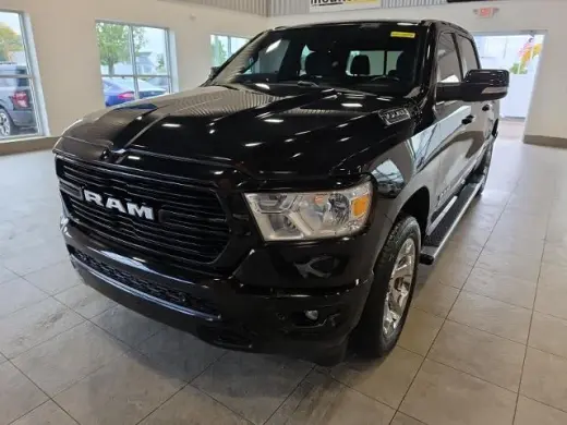 Ram 1500 2021 4x4 Big Horn 4dr Crew Cab 5.6 ft. SB Pickup