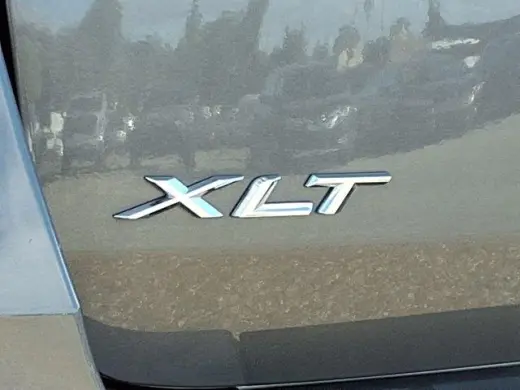 Ford Explorer 2024 4x4 XLT 4p SUV