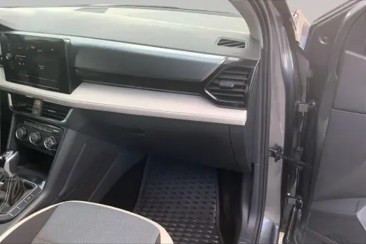 Volkswagen Taos 2025 S 4dr SUV