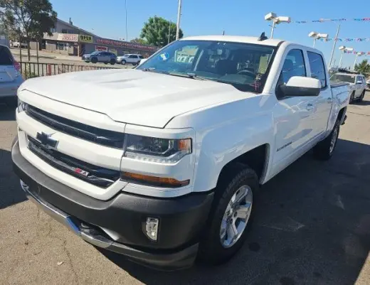 Chevrolet Silverado 1500 2018 4x4 LT 4p Cabina de Tripulacion Crew 5.8 ft. SB