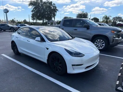 Tesla Model 3 2023 4p Sedan