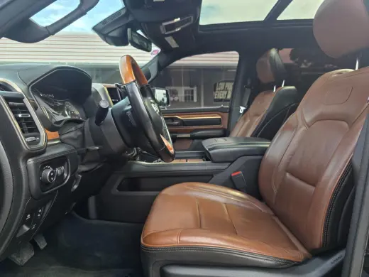 2021 RAM 1500 Longhorn Crew Cab SWB 4WD
