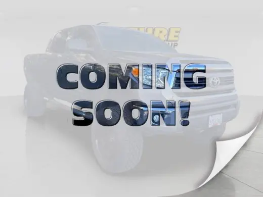 Toyota Tundra 2015 4x4 SR5 4dr CrewMax Cab Pickup SB (5.7L V8)