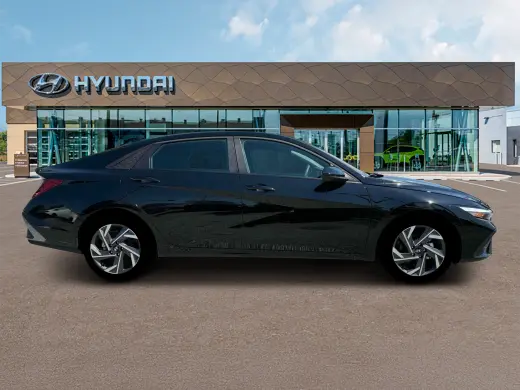 Hyundai ELANTRA 2025 SEL Sport 4dr Sedán