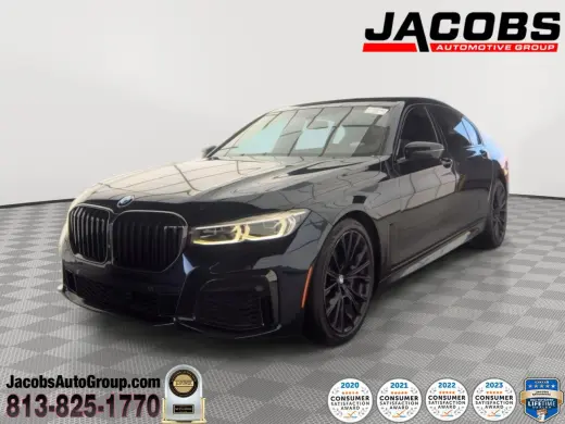 Serie 7 BMW 2022 740i 4p Sedán