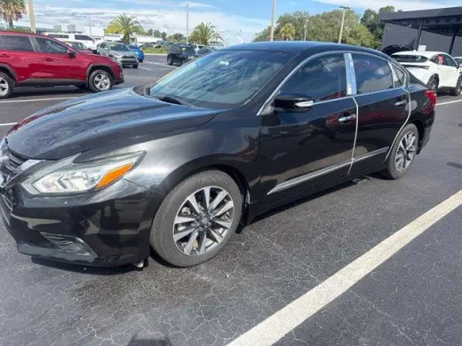 Nissan Altima 2016 2.5 SV 4dr Sedán