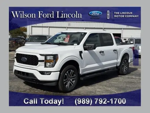 Ford F-150 2023 4x4 XL 4dr SuperCrew 5.5 ft. SB