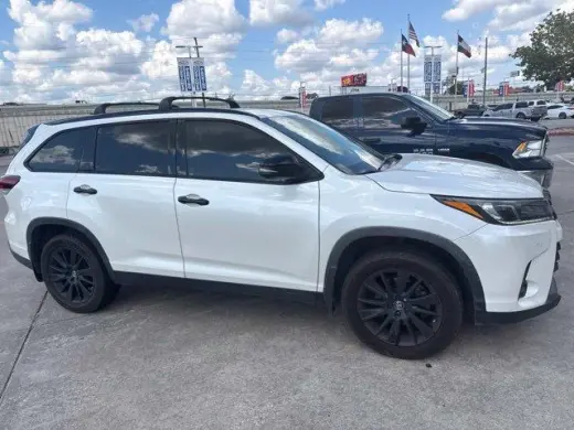 Toyota Highlander 2019 SE 4p SUV