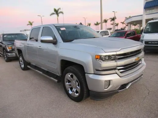 Chevrolet Silverado 1500 2018 4x4 LTZ 4 puertas Cabina Crew 6,5 pies. SB