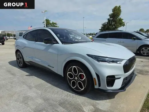 Ford Mustang Mach-E 2023 AWD GT SUV de 4 puertas
