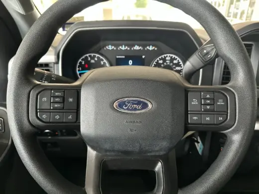 Ford F-150 2022 4x4 XL 4dr SuperCrew 5.5 ft. SB