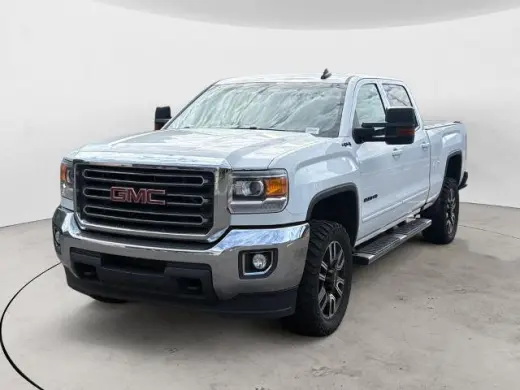 GMC Sierra 2500HD 2017 4x4 SLE 4dr Crew Cab LB