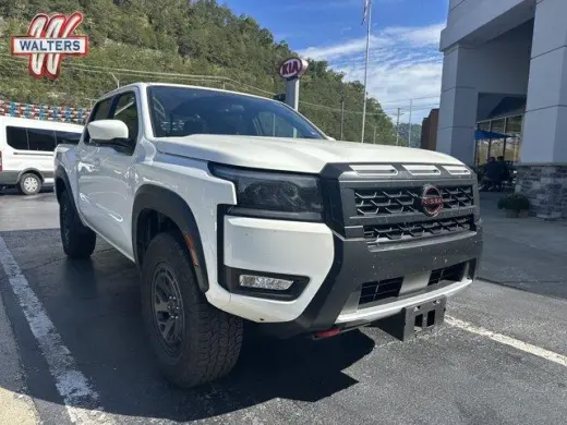 Nissan Frontier 2026 4x4 PRO-4X 4dr Crew Cab 5 ft. SB