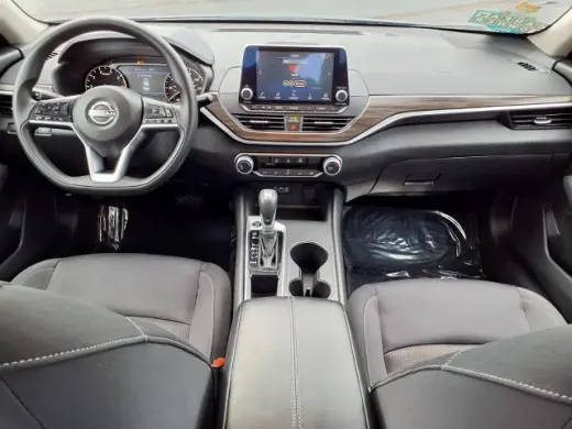 Nissan Altima 2025 2.5 SV Sedán 4p.