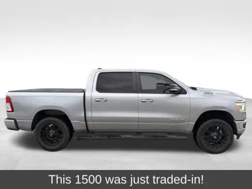 Ram 1500 2019 4x4 Big Horn 4dr Crew Cab 5.6 ft. SB Pickup