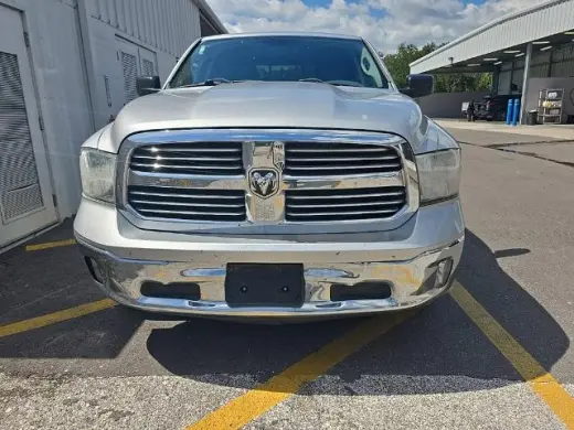 Ram 1500 2015 4x2 SLT 4dr Quad Cab 6.3 ft. SB Pickup