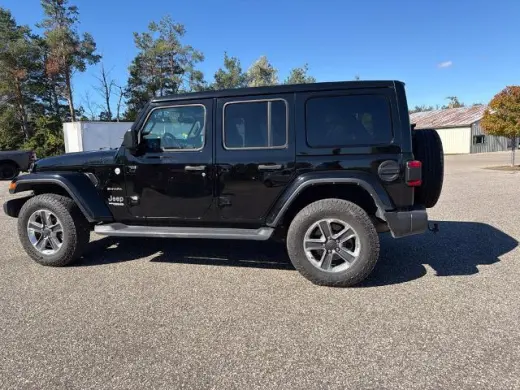Jeep Wrangler Unlimited 2022 4x4 Sahara 4dr SUV