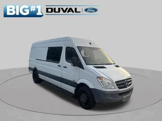 Furgón de carga Mercedes-Benz Sprinter 2012 3500 3 puertas, 170 pulgadas de distancia entre ejes, techo alto, doble rueda trasera (DRW)