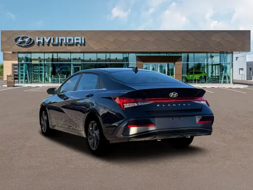 Hyundai ELANTRA 2026 SEL Sport Premium Sedán 4 puertas