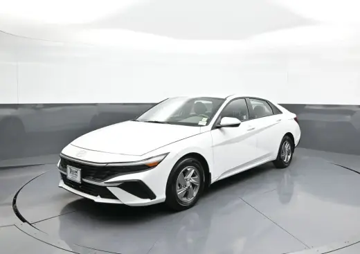 Hyundai ELANTRA 2025 SE 4dr Sedán