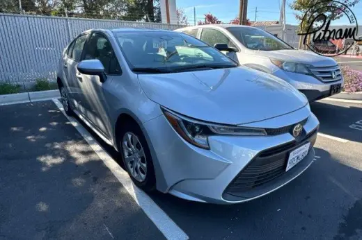 Toyota Corolla 2025 LE 4p Sedan
