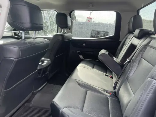 Toyota Tundra 2022 4x4 Limited 4dr CrewMax Cab Pickup LB