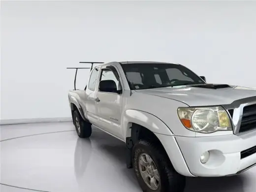 Toyota Tacoma 2008 4x4 V6 4p Cab Accesoria 6.1 pies CA 6M