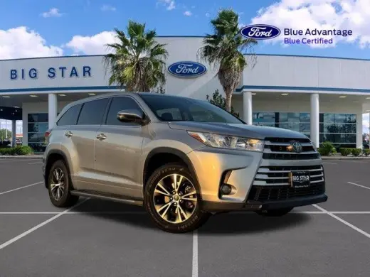 Toyota Highlander 2017 LE 4dr SUV (3.5L V6)