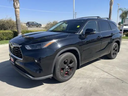 Toyota Highlander 2022 LE 4dr SUV