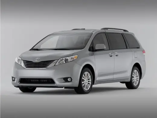 Toyota Sienna 2014 SE 8-Pasajeros 4p Mini-Van