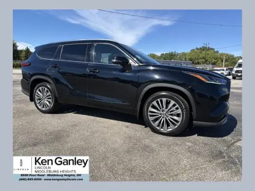 Toyota Highlander 2021 AWD Platinum 4dr SUV