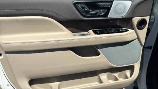 Lincoln Navigator 2022 4x4 Reserve 4dr SUV