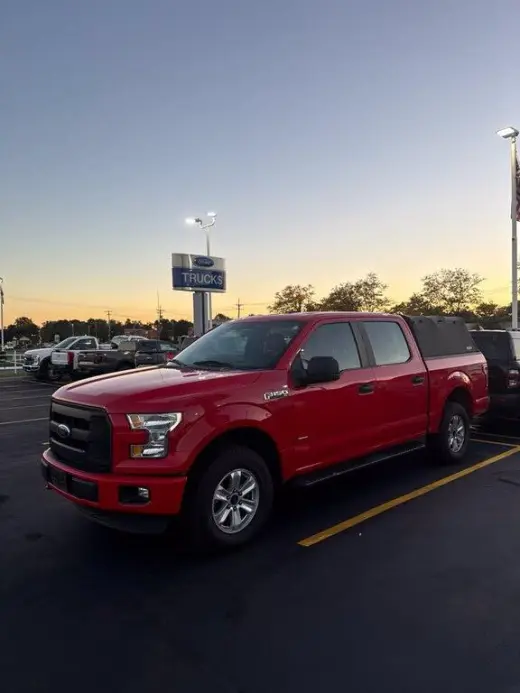 Ford F-150 2015 4x4 XL 4dr SuperCrew 5.5 ft. SB