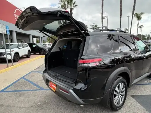 Nissan Pathfinder 2026 SL 4p SUV