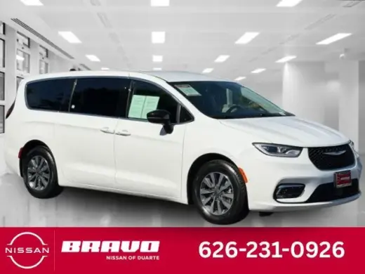 Chrysler Pacifica Plug-In Hybrid 2024 Road Tripper 4dr Mini-Van
