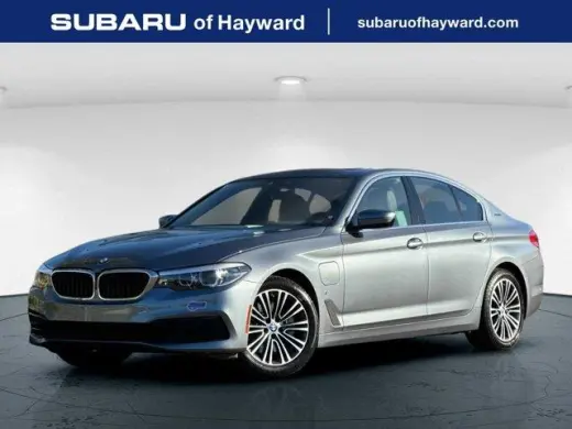 BMW Serie 5 2019 530e iPerformance Sedán 4 puertas