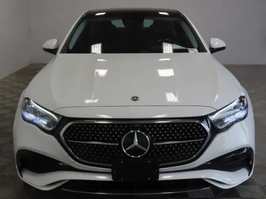 Mercedes-Benz Clase E 2025 AWD E 350 4MATIC Sedán de 4 puertas