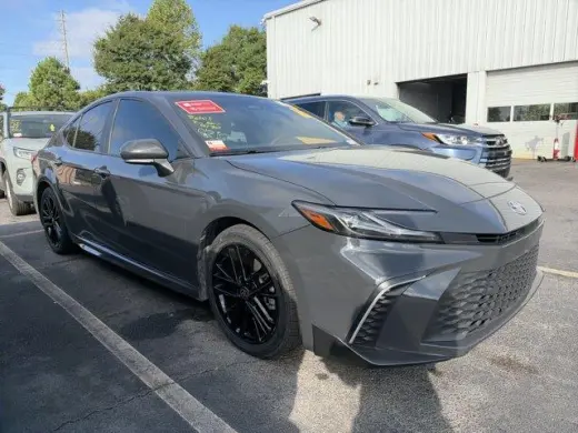 Toyota Camry 2025 SE 4p Sedan