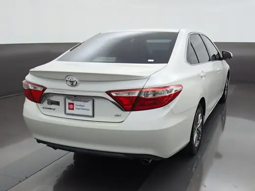 Toyota Camry 2017 SE 4dr Sedan