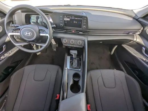 Hyundai ELANTRA 2026 SE 4dr Sedan