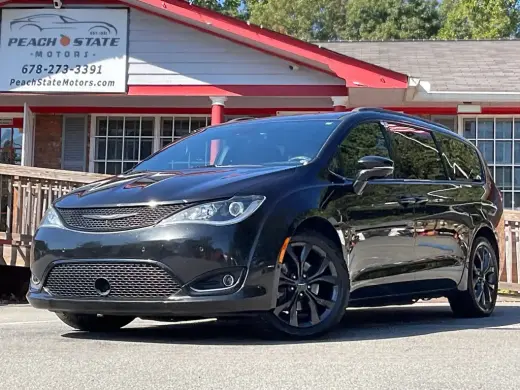 Chrysler Pacifica 2018 Limited 4dr Mini-Van