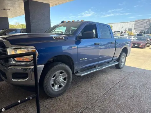 Ram 2500 2019 4x4 Tradesman 4p Cab de Tripulación 6.3 ft. SB Pickup