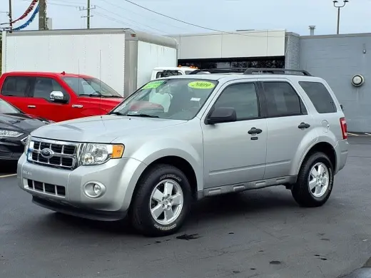 Ford Escape 2009 AWD XLT SUV de 4 puertas V6