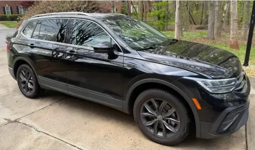 2022 Tiguan SE