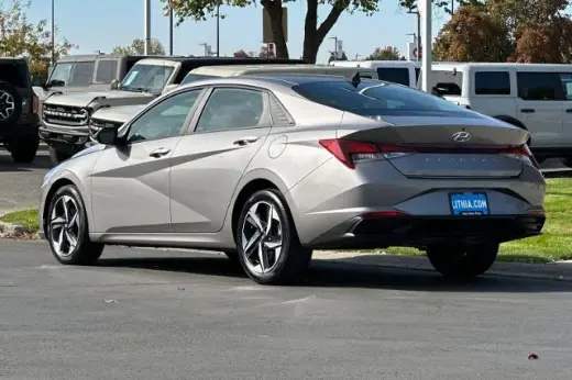 Hyundai ELANTRA 2023 SEL 4dr Sedán