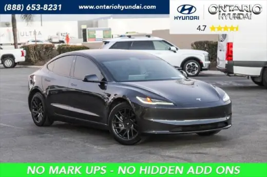 Tesla Model 3 2025 Rango Largo Fastback 4 puertas