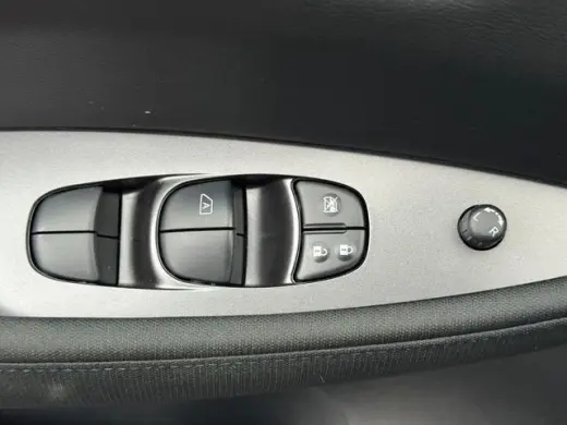 Nissan LEAF 2024 S 4p Hatchback