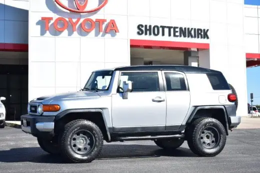 Toyota FJ Cruiser 2007 4dr SUV 4WD (4L V6 5A)